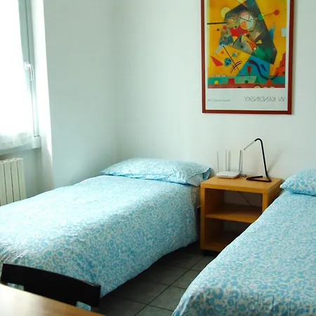 Modern Luci & Stelle Near Appartamento Bulciago
